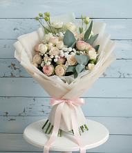 Букет цветов из:  Розы и Лизиантусы в Седельниково