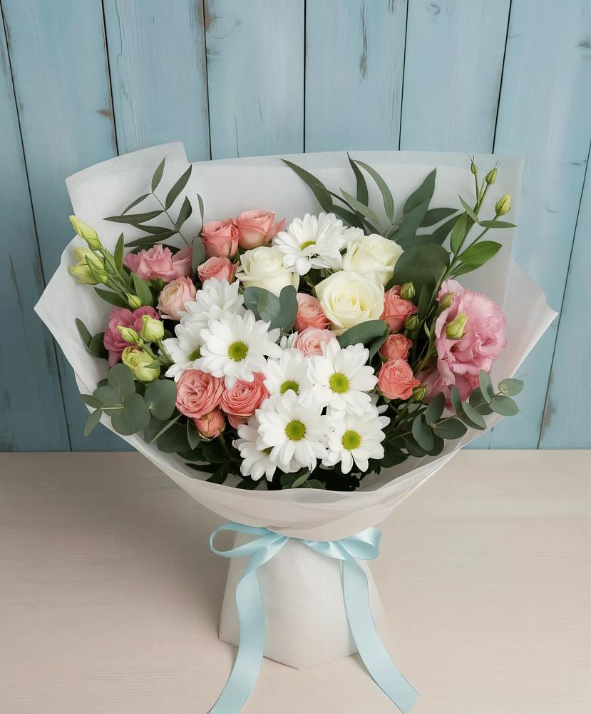 Букет цветов из: Розы, Лизиантусы и Хризантемы в Седельниково