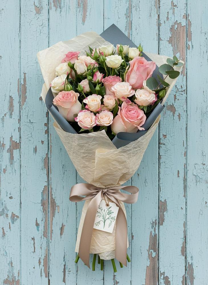 Букет цветов из: Розы в Седельниково