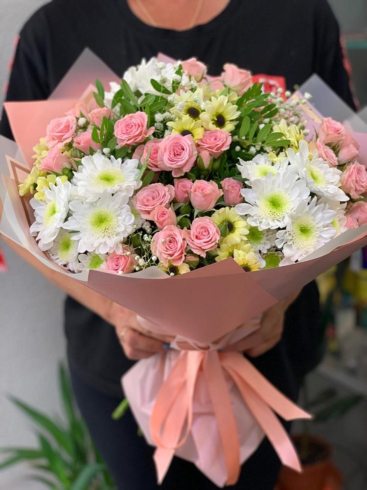 Букет цветов из: Розы и Хризантемы в Седельниково
