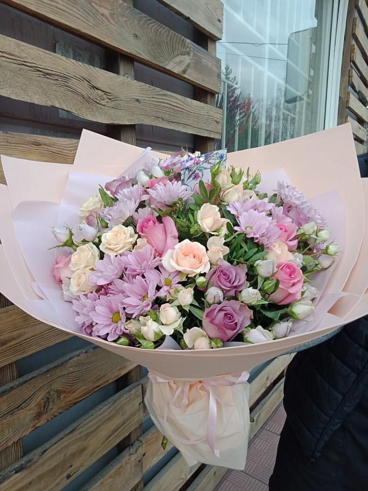 Букет цветов из: Розы и Хризантемы в Седельниково