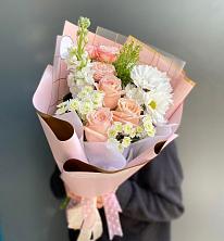 Букет цветов из:  Хризантемы и Розы в Седельниково