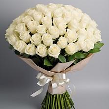 Букет 101 беля роза Белоснежка в Седельниково