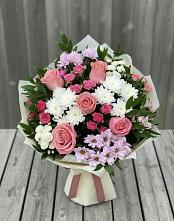 Букет цветов из:  Альстромерии, Гвоздики, Розы и Хризантемы в Седельниково