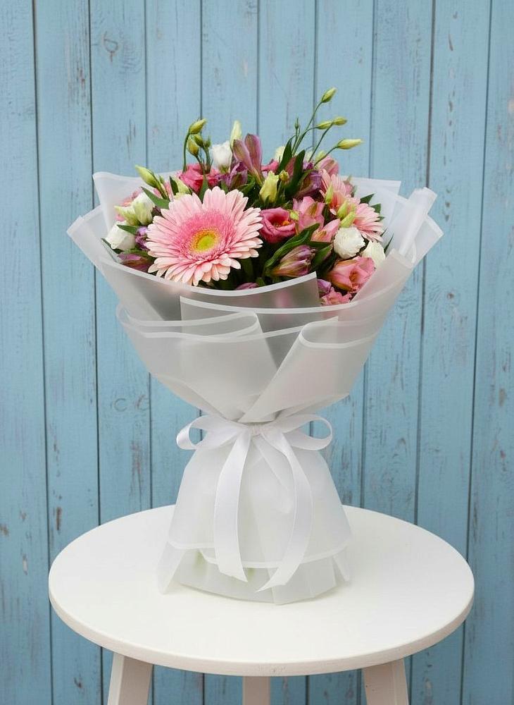 Букет цветов из: Герберы, Альстромерии и Лизиантусы в Седельниково