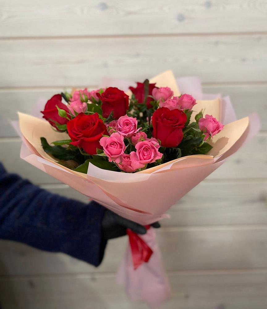 Букет цветов из: Розы в Седельниково