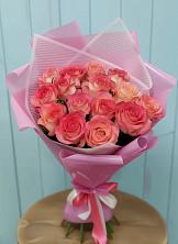 Букет 15 Розовых роз Равель в Седельниково