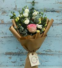Букет цветов из:  Розы и Лизиантусы в Седельниково